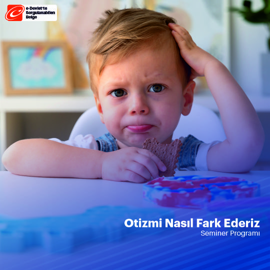  Otizm, erken çocukluk döneminde başlayan bir nörogelişimsel bozukluktur ve belirli davranış örüntüleriyle kendini gösterir