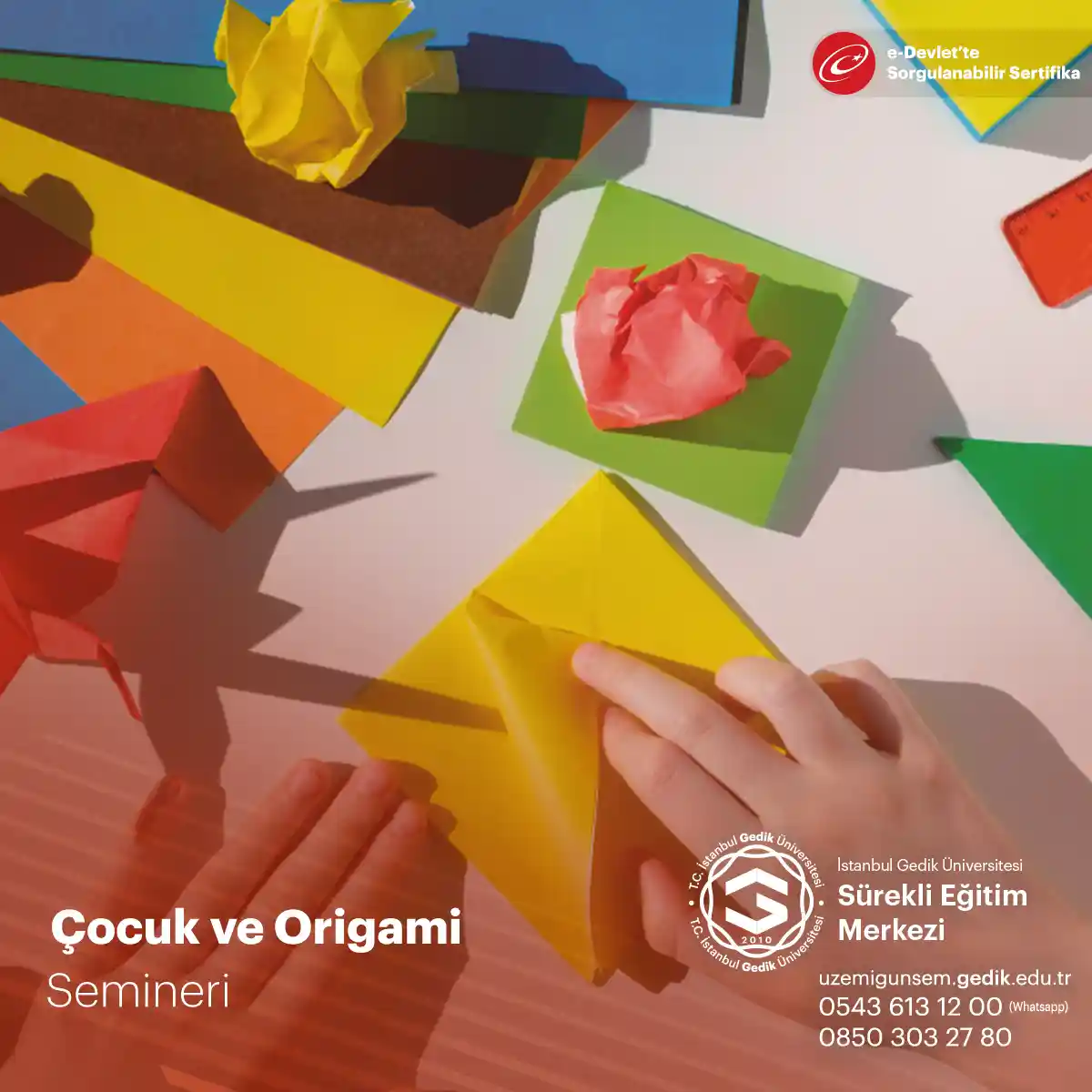 Çocuk ve Origami, çocukların kağıt katlama tekniklerini kullanarak yaratıcılık ve el becerilerini geliştirmelerini sağlayan bir eğitimdir. Bu eğitim, çocukların dikkat ve konsantrasyonlarını artırarak problem çözme becerilerini de geliştirir. Origami eğitimi, renkli ve desenli kağıtlar kullanarak çocukların hayal güçlerini de harekete geçirir. Origami, okul öncesi ve ilkokul çağındaki çocuklar için uygun bir eğitimdir ve hem eğlenceli hem de öğretici bir aktivitedir. Eğitim içeriği, basitten karmaşığa doğru ilerleyen kağıt katlama teknikleri içerir ve çocukların kendi yaratıcı projelerini oluşturmalarına izin verir.